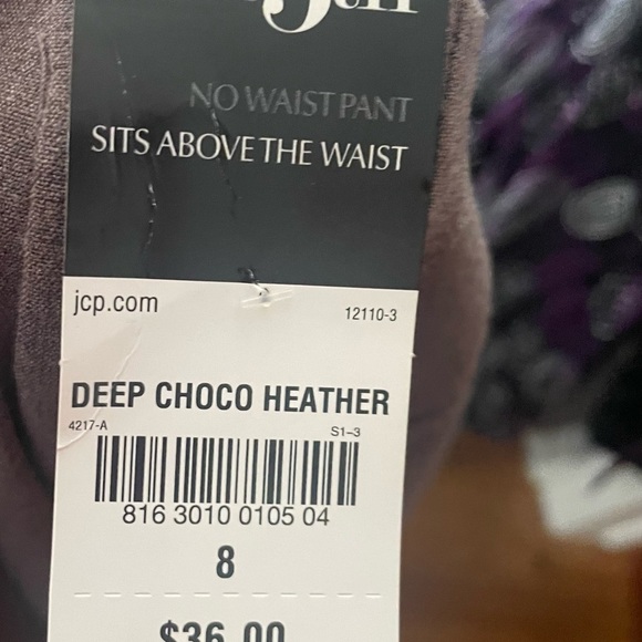 East fifth avenue woman’s dress pants - Picture 3 of 5